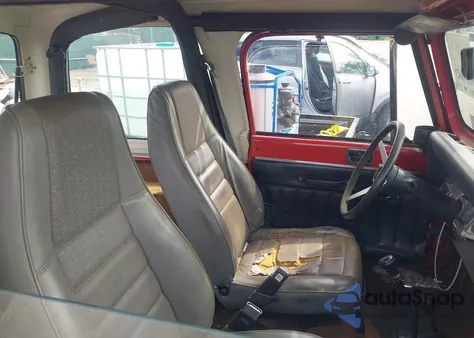 1988 Jeep Wrangler Laredo из США, поврежденный, VIN 2BCCV8145JB517259